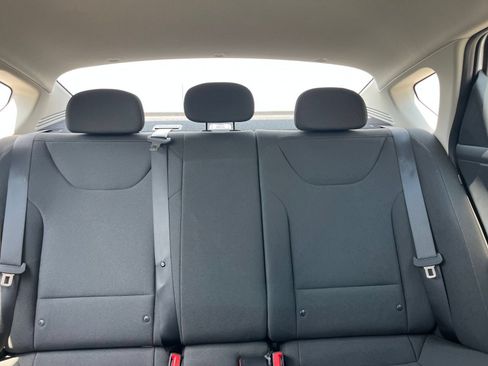 Used 2026 Kia K4 FWD image 38