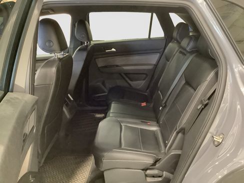 Used 2021 Volkswagen Atlas Cross Sport SE FWD image 13