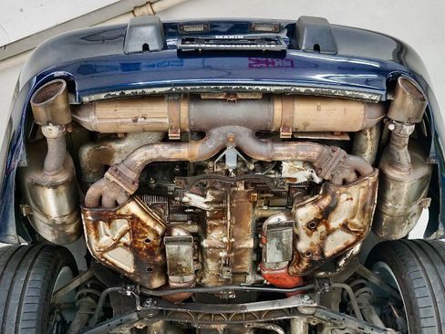 Used 1995 Porsche 911 Carrera image 90