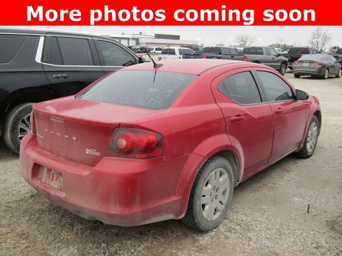 Used 2013 Dodge Avenger SE image 5