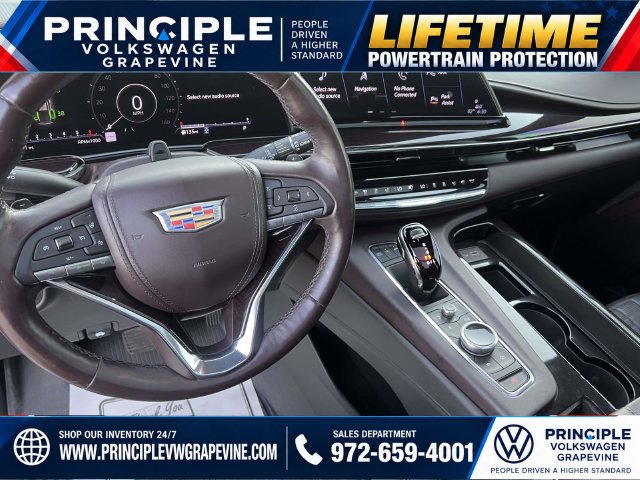 Used 2023 Cadillac Escalade ESV Sport Platinum w/ LPO, ONYX Package AWD/4WD image 22