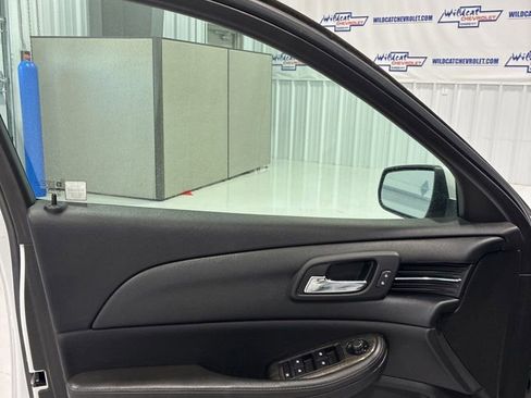 Used 2015 Chevrolet Malibu LT w/ Power Convenience Package FWD image 14