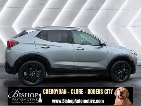 Used 2024 Buick Encore GX Sport Touring image 18