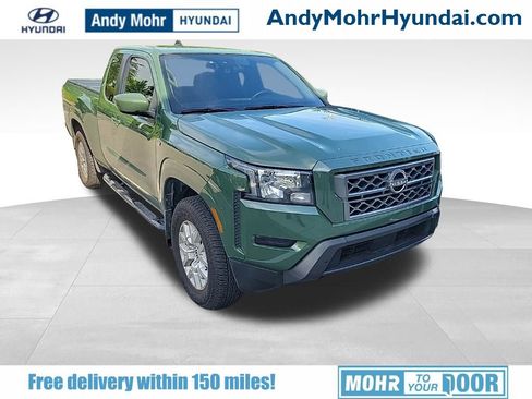 Used 2022 Nissan Frontier SV w/ Technology Package AWD/4WD image 1