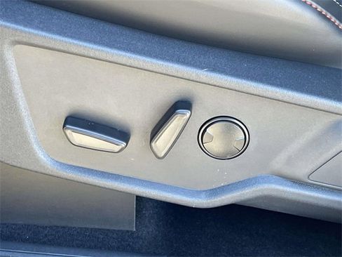 New 2025 Ford Bronco Raptor image 17