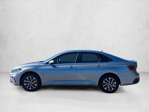 Certified 2025 Volkswagen Jetta S image 5