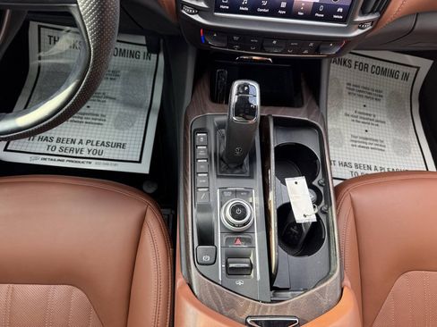 Used 2022 Maserati Levante GT AWD/4WD image 28