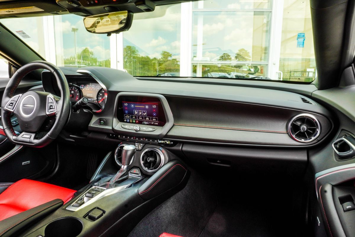 Used 2023 Chevrolet Camaro SS RWD image 19