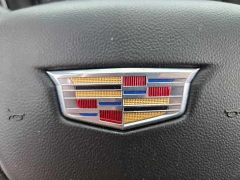 Used 2023 Cadillac XT6 Sport w/ Technology Package AWD/4WD image 33
