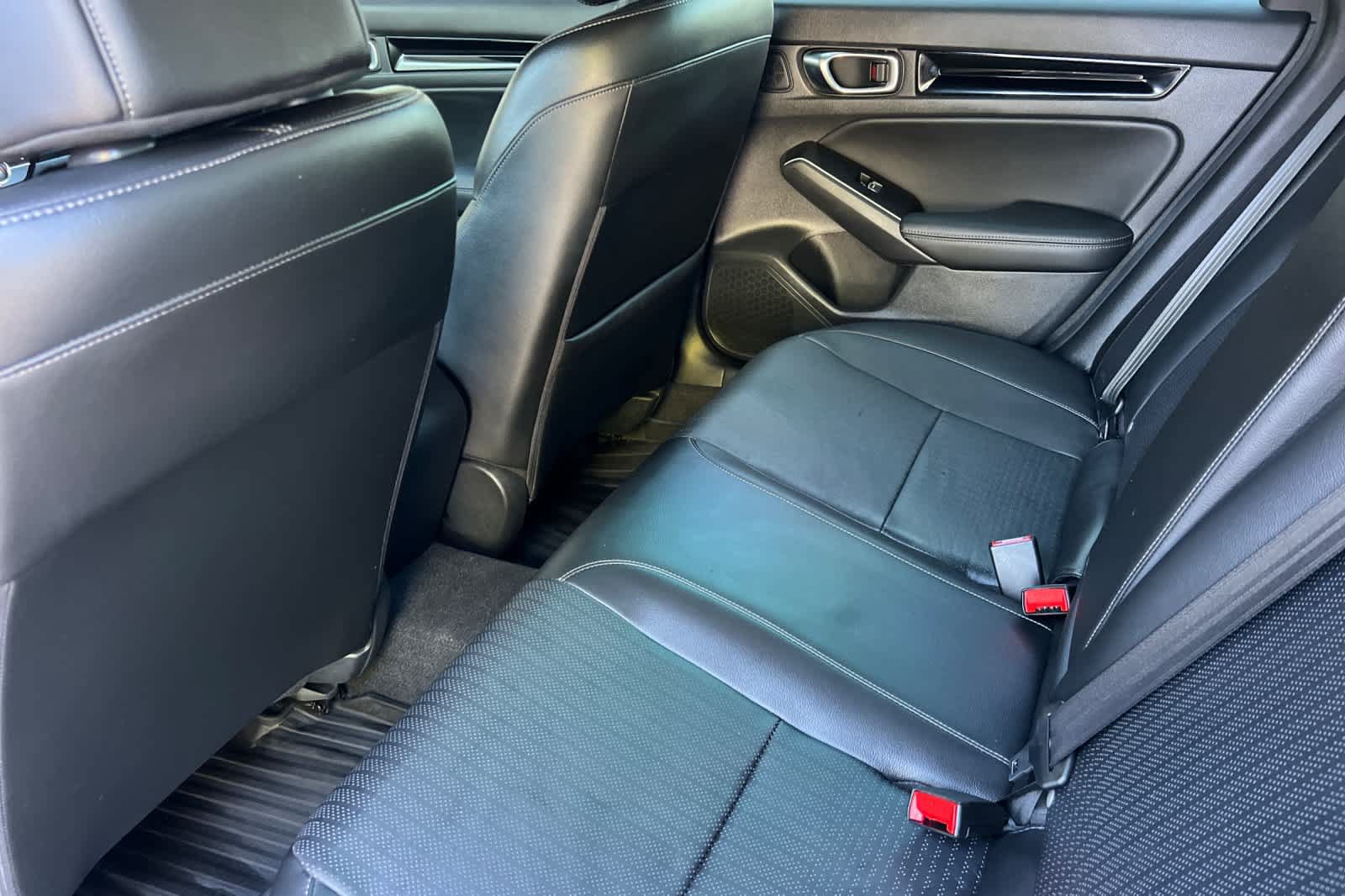 Used 2026 Honda Civic Sport Touring image 4
