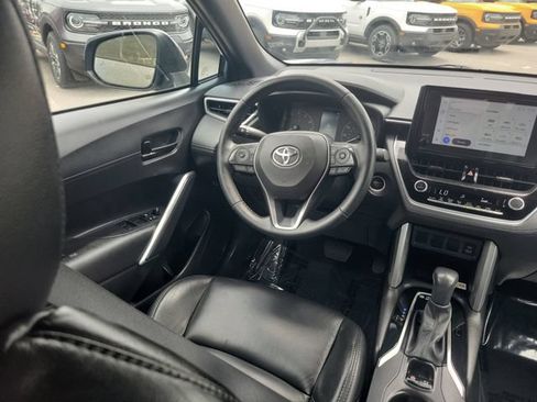 Used 2023 Toyota Corolla Cross AWD Hybrid image 12