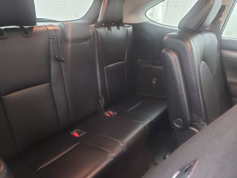 Used 2023 Toyota Highlander Limited image 21