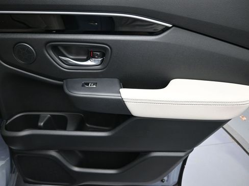 Used 2026 Honda Passport RTL image 26