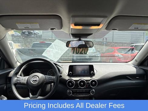 Used 2024 Nissan Sentra S FWD image 8