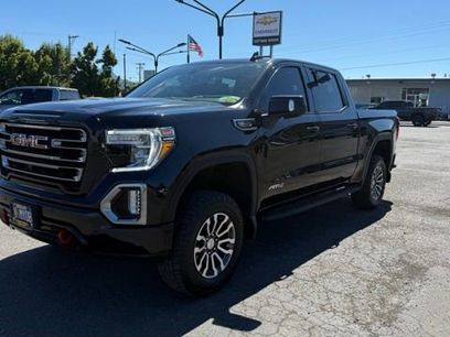 Used 2021 GMC Sierra 1500 AT4 w/ AT4 Premium Package