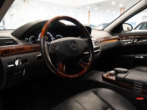 Used 2008 Mercedes-Benz S 550 image 7