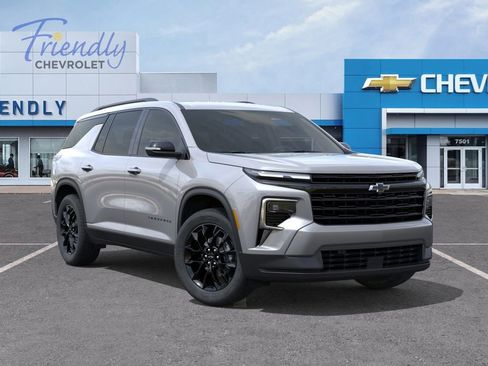New 2026 Chevrolet Traverse LT w/ Midnight/Sport Edition AWD/4WD image 7