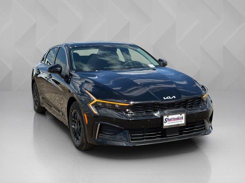 New 2026 Kia K5 LXS image 3