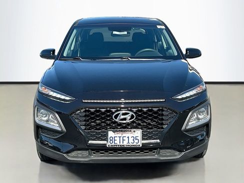 Used 2018 Hyundai Kona SE FWD image 2