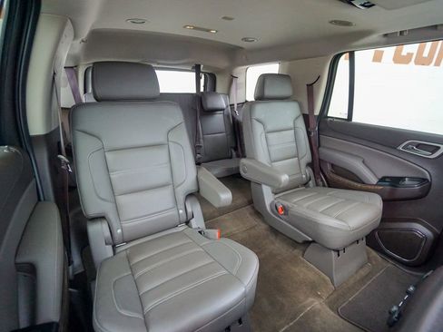 Used 2019 GMC Yukon Denali w/ Denali Ultimate Package image 38