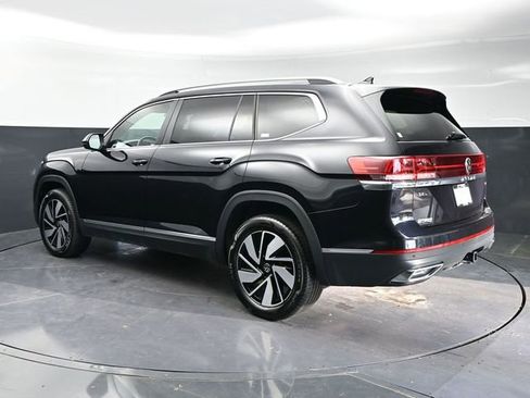 Used 2025 Volkswagen Atlas SEL AWD/4WD image 7