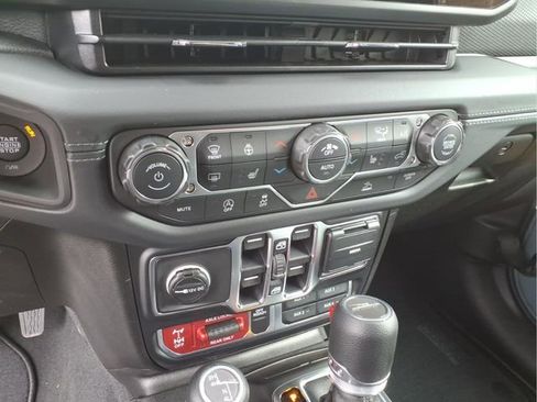 New 2026 Jeep Gladiator Mojave AWD/4WD image 23