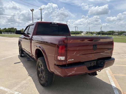 Used 2018 RAM 2500 Laramie w/ Sport Appearance Group AWD/4WD image 3