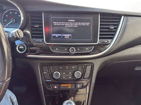 Used 2018 Buick Encore Preferred image 18