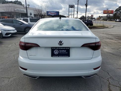 Used 2021 Volkswagen Jetta SEL Premium image 5