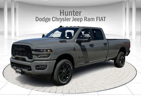 New 2026 RAM 2500 Big Horn AWD/4WD image 1