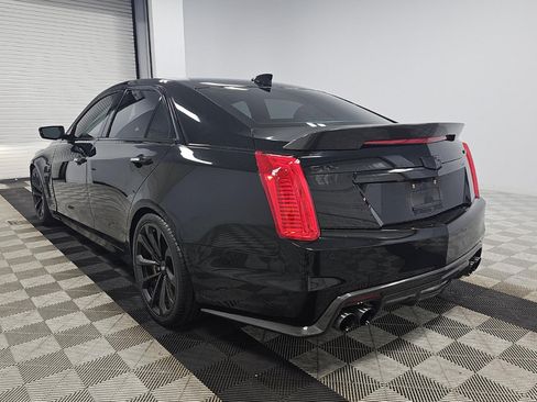 Used 2018 Cadillac CTS V w/ Carbon Fiber Package RWD image 6