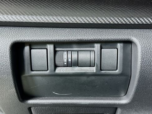 Used 2024 Subaru Crosstrek 2.0i Premium image 16