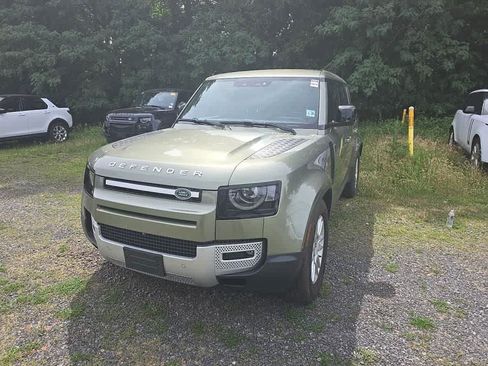 Used 2024 Land Rover Defender 110 S AWD/4WD image 2