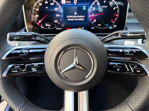 New 2026 Mercedes-Benz CLE 300 4MATIC Coupe image 22