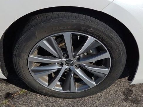Used 2019 Lexus ES 350 w/ Premium Package FWD image 34