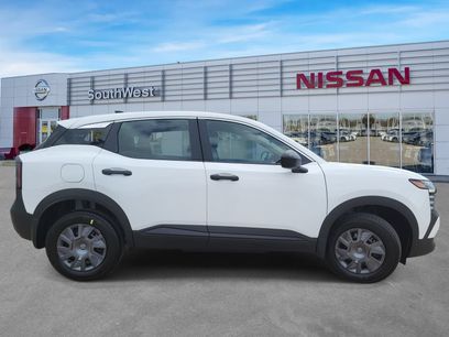 New 2026 Nissan Kicks S