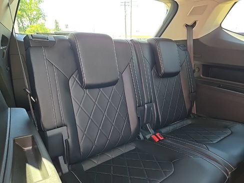 Used 2024 Volkswagen Atlas SEL Premium R-Line AWD/4WD image 93