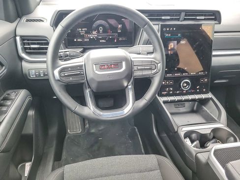 Certified 2026 GMC Terrain Elevation AWD/4WD image 10