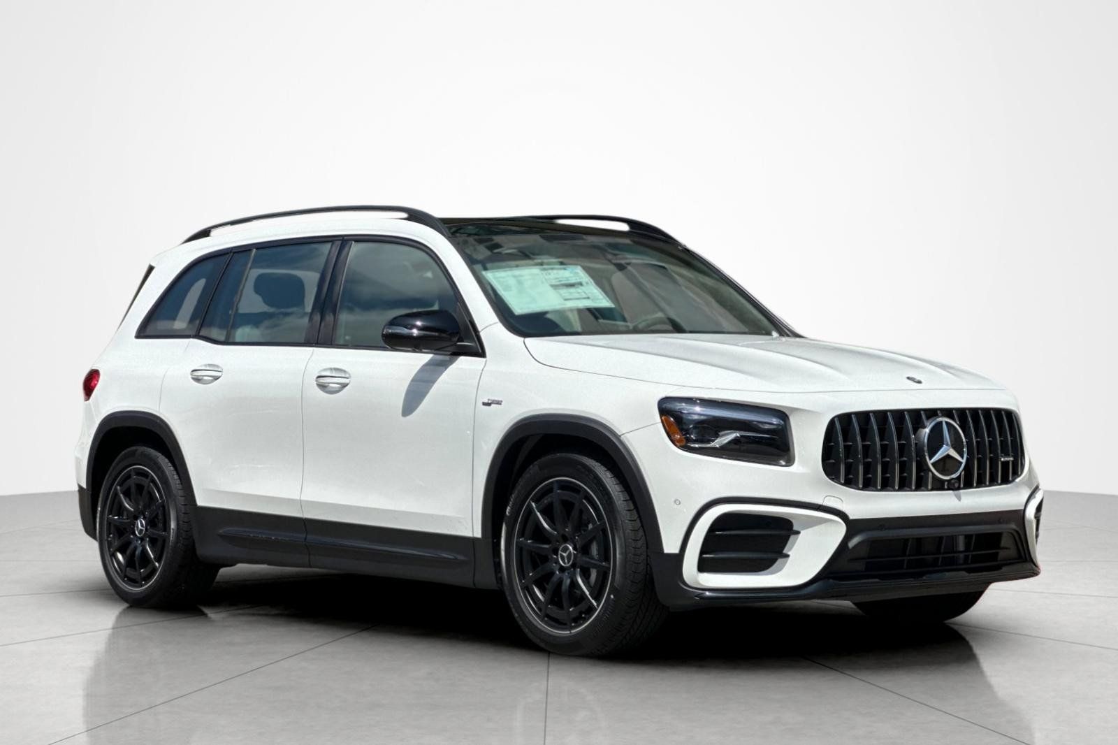 New 2026 Mercedes-Benz GLB 35 AMG 4MATIC image 7