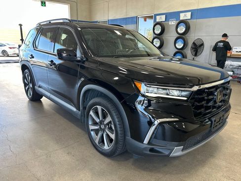 Certified 2023 Honda Pilot Elite image 18