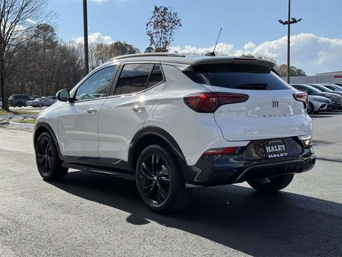 Used 2024 Buick Encore GX Sport Touring w/ Comfort Package image 23