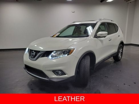Used 2015 Nissan Rogue SL w/ SL Premium Package image 5