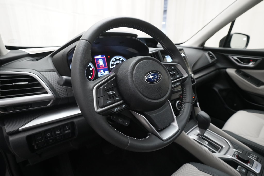 Certified 2024 Subaru Forester Premium AWD/4WD image 8