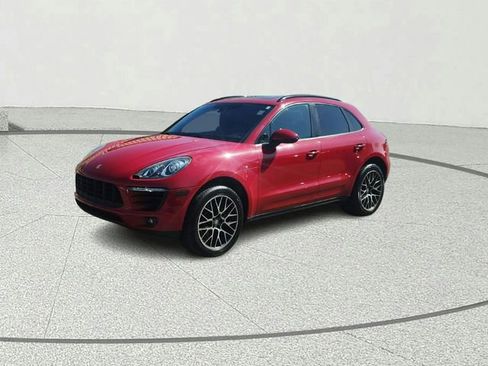 Used 2018 Porsche Macan AWD/4WD image 6