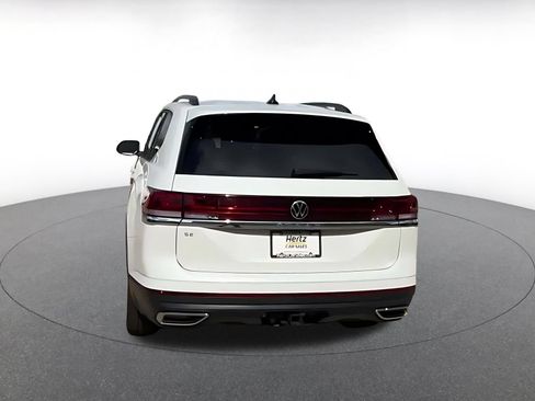Used 2026 Volkswagen Atlas SE FWD image 12