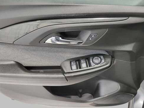 Used 2023 Chevrolet TrailBlazer LT image 24