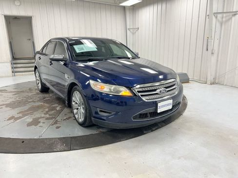 Used 2011 Ford Taurus Limited FWD image 2