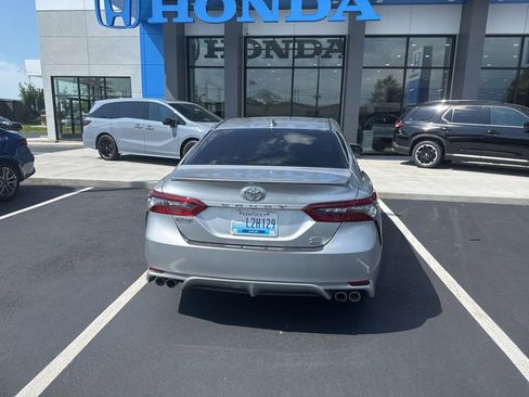 Used 2021 Toyota Camry XSE AWD/4WD image 11