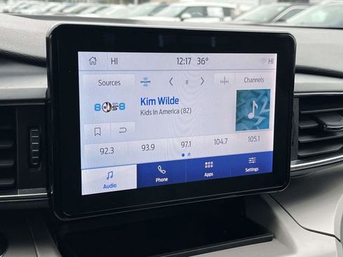 Used 2023 Ford Explorer XLT w/ Equipment Group 202A image 29