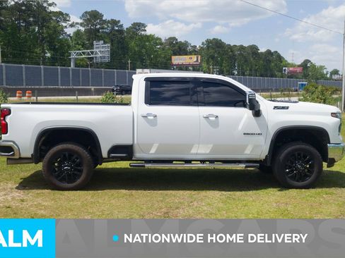 Used 2024 Chevrolet Silverado 2500 LTZ w/ LTZ Plus Package AWD/4WD image 5